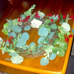 Holiday style   Christmas   Tree decorations wreath 18 in